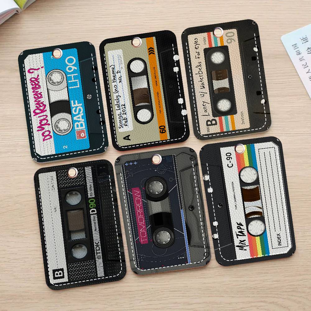 Retro Cassette Music Tape Bank - Musical Instrument Cajon recension och pris